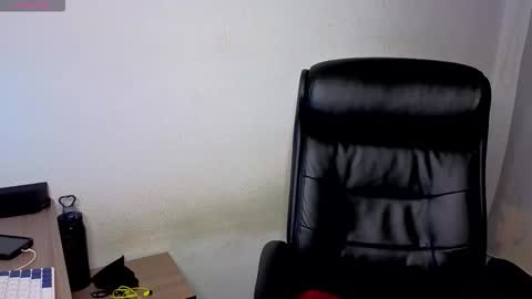 ernesto rodriguez 82 online show from October 18, 6:39 am