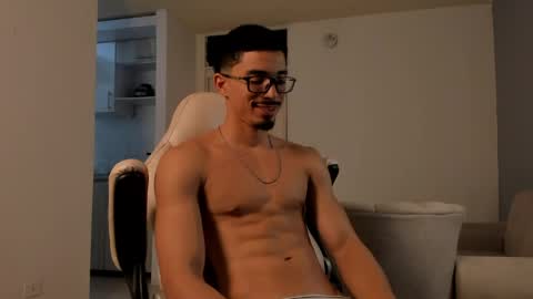 eros_becker_ online show from May 20, 7:27 am