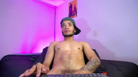 Snapshot of eros_chipre chatting on January 30, 6:46 am Eros online show from January 30, 6:46 am