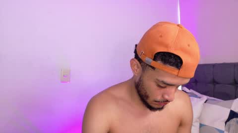 Eros online show from April 5, 5:54 pm