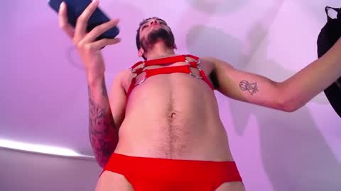 Snapshot of eros_chipre chatting on February 16, 2:32 pm Eros online show from February 16, 2:32 pm