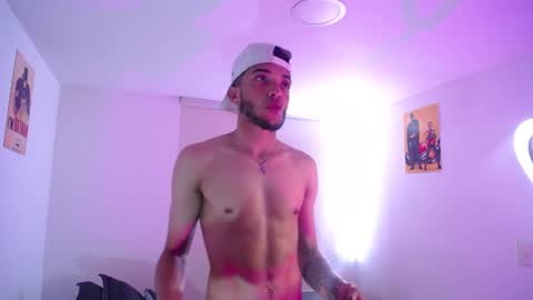 Snapshot of eros_chipre chatting on December 31, 2:47 pm Eros online show from December 31, 2:47 pm