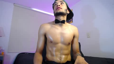 Snapshot of eros_chipre chatting on January 29, 12:24 pm Eros online show from January 29, 12:24 pm