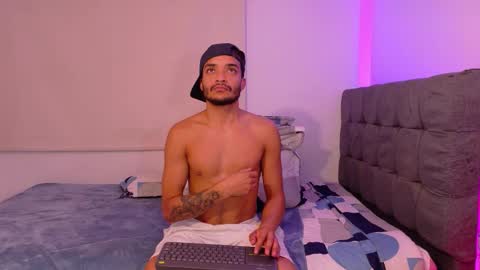 Eros online show from February 3, 6:22 am