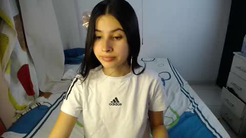 erosgirls_ online show from October 20, 4:17 am