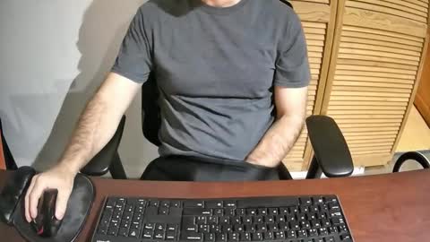 Eroskatt online show from November 3, 1:50 am