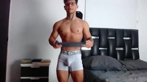 Eros online show from December 19, 2:45 pm