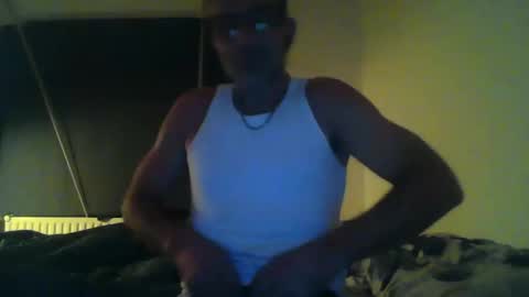 Snapshot of erostja55 chatting on January 2, 8:13 pm erostja55 online show from January 2, 8:13 pm