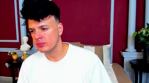 eryxmarlowe_ online show from October 18, 2:38 am