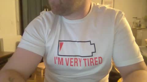 esclavepourfemme online show from February 9, 9:06 pm