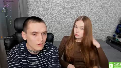 Megan and Brad online show from December 12, 6:53 pm