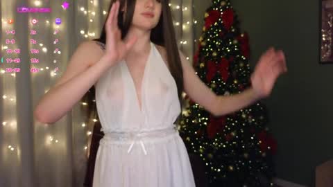 ASHLEY online show from January 5, 6:35 pm