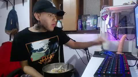 Esteban online show from February 22, 5:57 pm