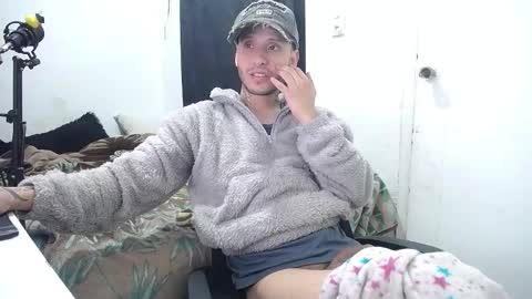 Esteban online show from September 18, 2:21 pm