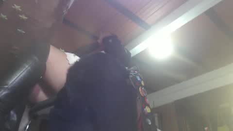 Snapshot of eskelaswd chatting on January 5, 2:49 am Eskela911 online show from January 5, 2:49 am