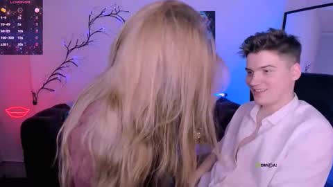 esma_shine online show from November 7, 12:25 am