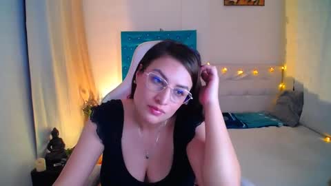 Snapshot of esmeralda098 chatting on January 26, 2:56 am Esmeralda online show from January 26, 2:56 am