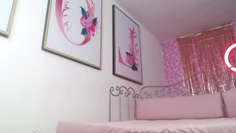 Esmeralda Eyes online show from February 26, 11:19 pm