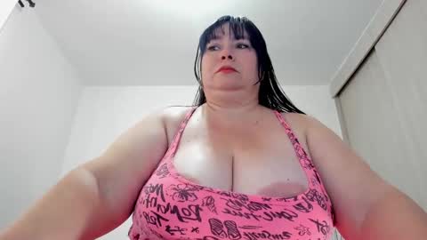 Snapshot of esmeraldo_mfc chatting on February 21, 9:32 pm Esmeralda online show from February 21, 9:32 pm