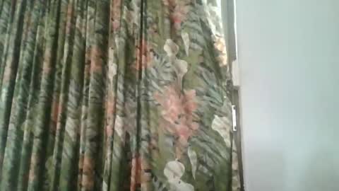 Essensual Elf online show from September 20, 2:03 am