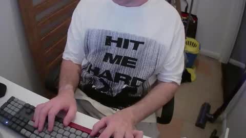 Morph online show from October 25, 7:47 pm