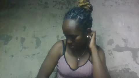 estanie online show from October 10, 10:25 pm