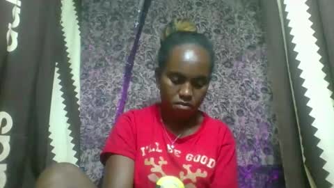 estanie online show from October 14, 8:45 pm