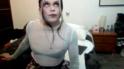 Estephanie Aguilar online show from October 26, 8:26 am