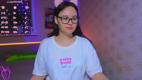 EsterPlayful online show from September 27, 3:10 pm