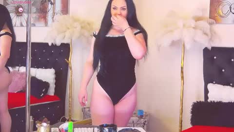 Esthera   online show from May 27, 4:31 am