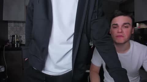 LOUIS online show from February 5, 5:16 pm