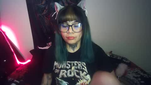 Snapshot of eta_carinae6 chatting on January 25, 7:28 am eta_carinae6 online show from January 25, 7:28 am