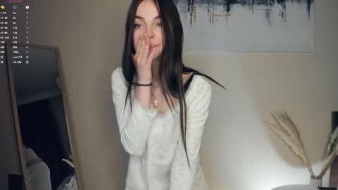 Mary online show from December 21, 7:59 am