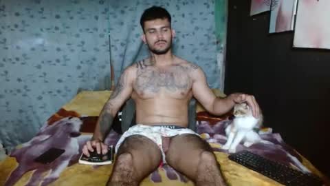 Snapshot of etha_bossx chatting on February 26, 6:59 pm ethanjobs online show from February 26, 6:59 pm