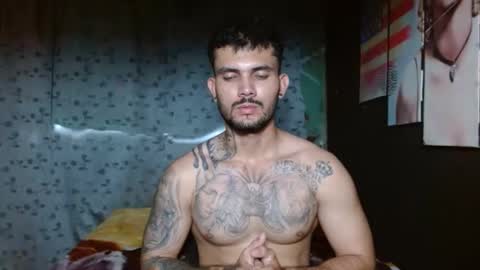 Snapshot of etha_bossx chatting on February 25, 7:06 pm ethanjobs online show from February 25, 7:06 pm