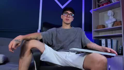 Etham online show from September 24, 12:56 pm