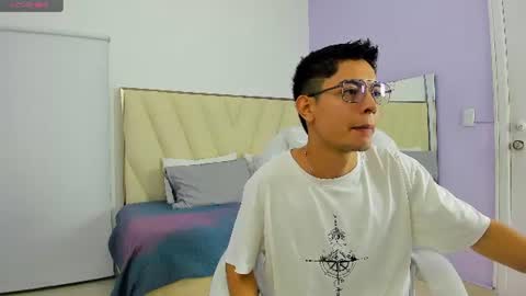 ethan12_ online show from July 7, 3:19 am