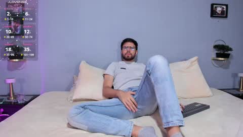 Snapshot of ethan_adam chatting on January 21, 12:46 am ADAM TAYLOR ETHAN CAMBAL INDEPENDENT MODELS online show from January 21, 12:46 am