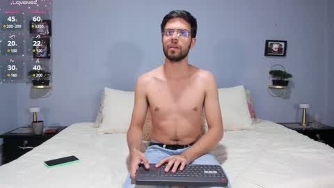 Snapshot of ethan_adam chatting on January 19, 1:10 am ADAM TAYLOR ETHAN CAMBAL INDEPENDENT MODELS online show from January 19, 1:10 am