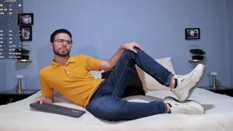 Snapshot of ethan_adam chatting on January 7, 9:57 pm ADAM TAYLOR ETHAN CAMBAL INDEPENDENT MODELS online show from January 7, 9:57 pm