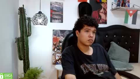E T H A N online show from July 14, 7:41 pm