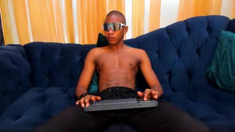 King Ethan online show from January 22, 2:14 pm