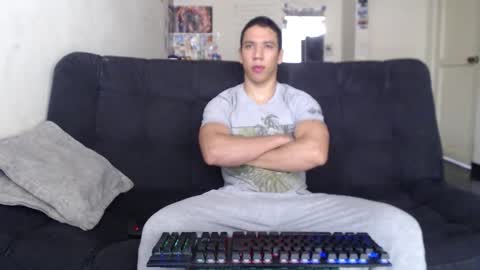 Ethan Noir online show from November 12, 3:25 pm