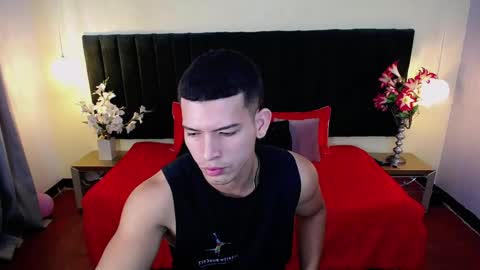 ETHAN RODGERS online show from September 16, 8:01 pm