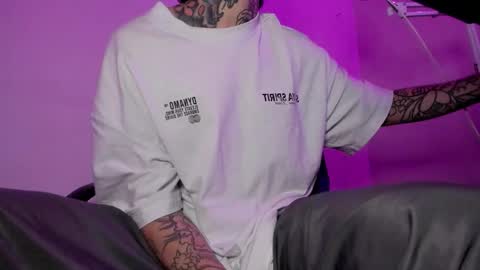 Ethan sykes online show from October 11, 3:22 am