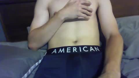 Snapshot of ethanbarrt69 chatting on September 29, 4:22 am Ethan online show from September 29, 4:22 am