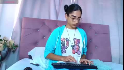 ethanblackwoodd online show from September 23, 8:37 pm