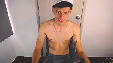 EthanColeeman online show from February 3, 10:25 pm