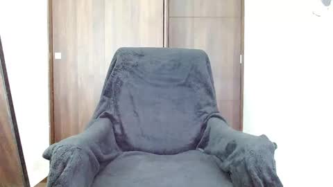 Snapshot of ethangreey1 chatting on January 6, 7:24 pm ethangreey1 online show from January 6, 7:24 pm