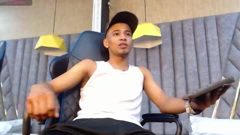 Snapshot of ethanwalkerr chatting on September 13, 3:47 pm EthanWalkerr online show from September 13, 3:47 pm